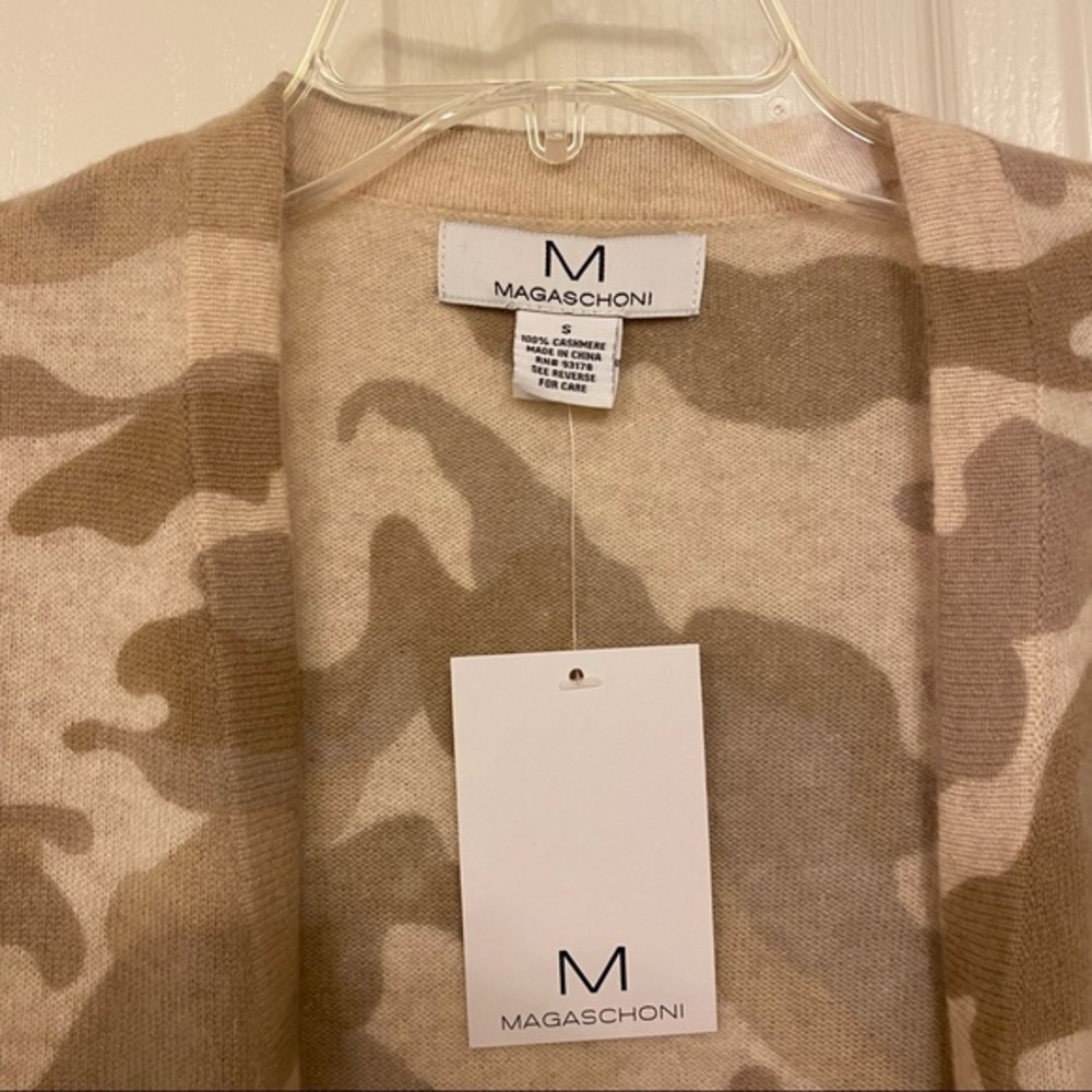 MAGASCHONI Cashmere Camo Open Front Cardigan in Neutral Camo - Picture 4 of 12